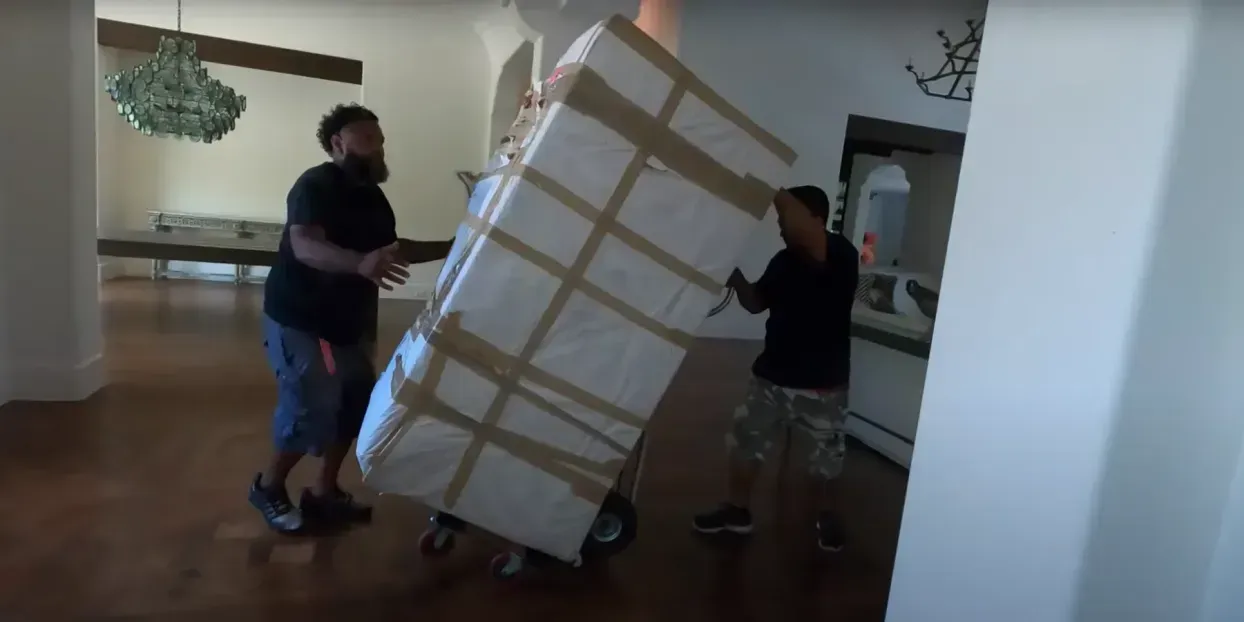 Safe transportation of furniture
